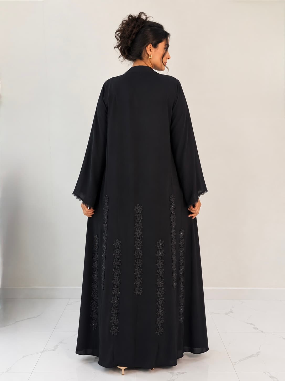 عباية ١٠